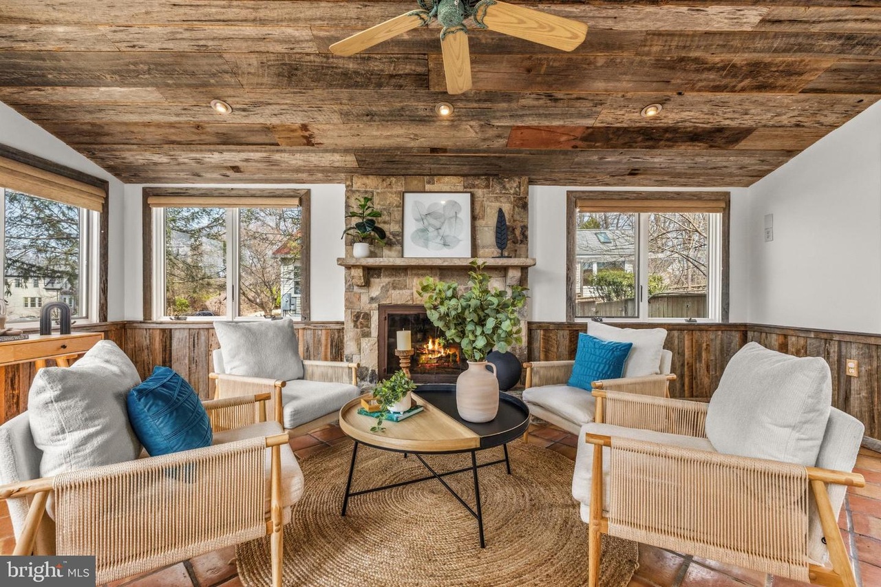 Fairfax VA Staging Project