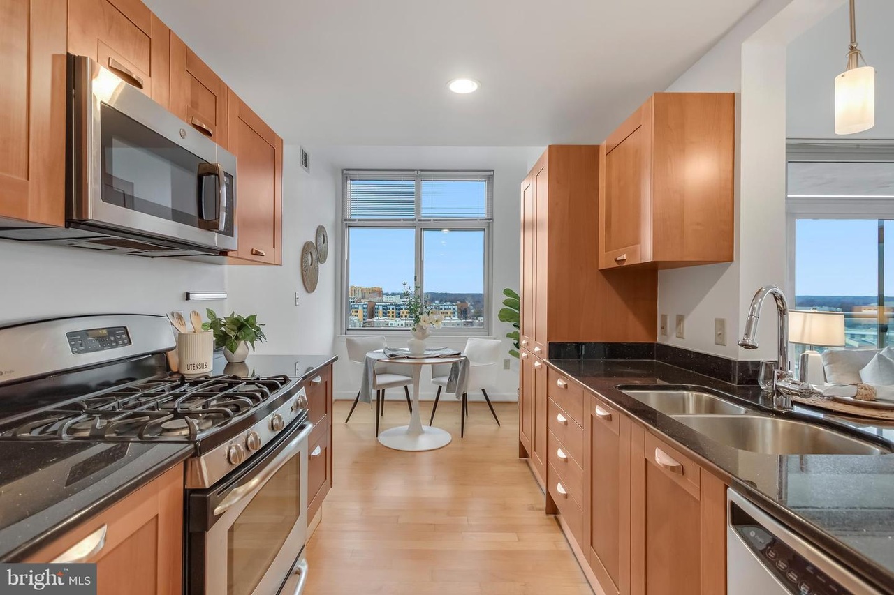 Rockville MD Staging Project
