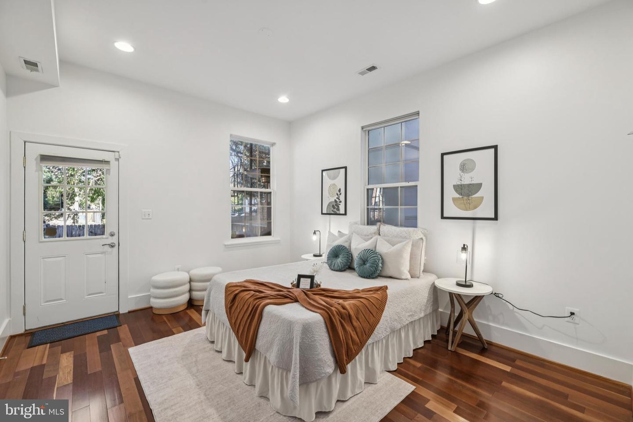 Washington DC Staging Project