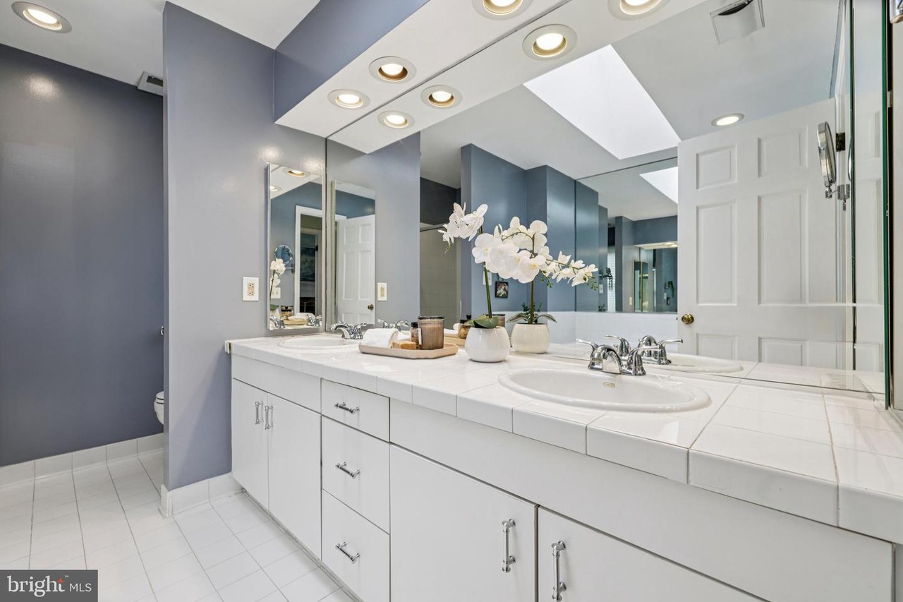 Washington DC Staging Project